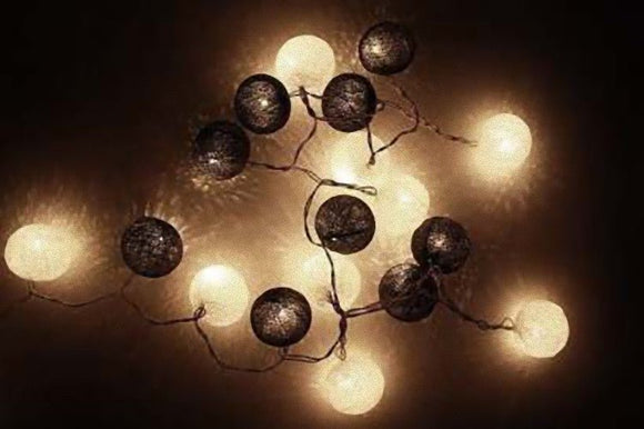 1 Set of 20 LED Black White 5cm Cotton Ball Battery Powered String Lights Xmas Gift Home Wedding Party Bedroom Decoration Outdoor Indoor Table Centrepiece - RnR Galore