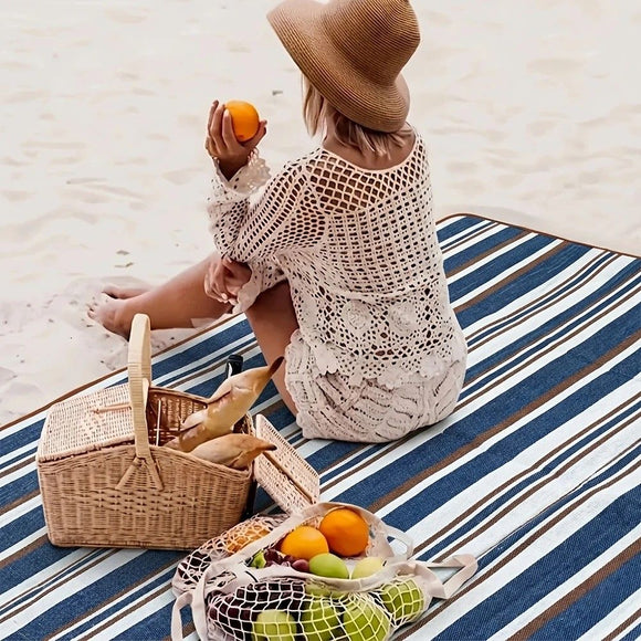Double-layer Nylon Picnic Mat High-density Waterproof Base + Nylon Padding Lightweight Foldable with Carry Handle Machine Washable & Easy Care  Ideal for Beach Camping Park Outdoor Picnics(200*200CM)
