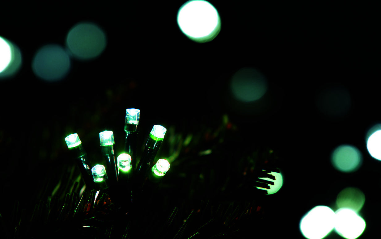 300 White solar LED string lights - 0