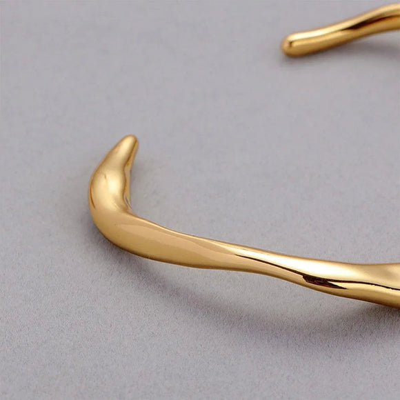 1-Piece Gold-Tone Wavy Open Cuff Bracelet
