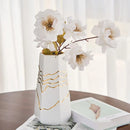 1 White Ceramic Vase with Gold-Coloured Wavy Detail, 13 x 11.5 x 25 cm-11