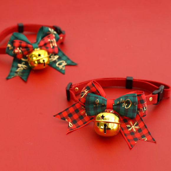 2 PCS Green Pet Christmas Bow Collar with Bell- 15-22 cm Adjustable Festive Bowtie Neck Collar for Cats and Dogs, Cute Holiday Party Decoration Accessory