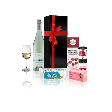 Wine & Snacks Hamper - RnR Galore